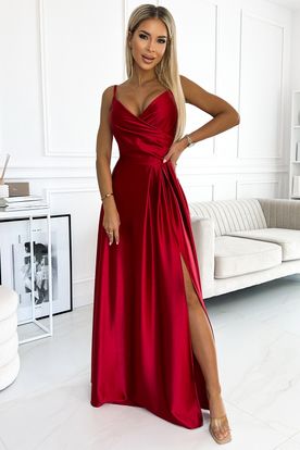 Elegantné dlhé červené lesklé spoločenské šaty s veľkou sukňou s rázporkom